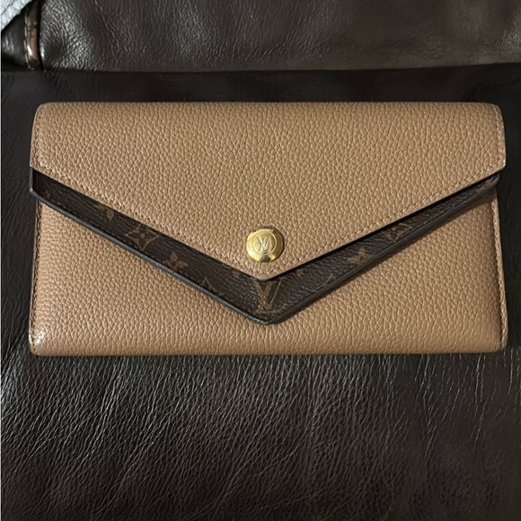 AUTH Louis Vuitton Monogram Double Flap Long Wallet - Picture 3 of 11